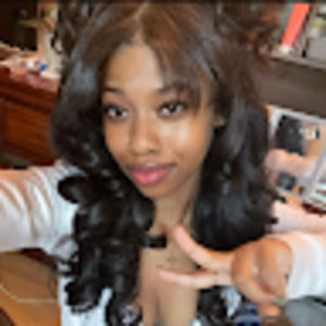 Meet your Posher, Sohayla